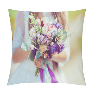 Personality  Bridal Beautiful Romantic Bouquet Of Various Flowers Pillow Covers