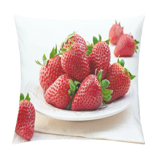 Personality  Fresh Strawberries Pillow Covers