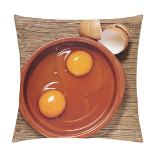 Personality  Cracked Chicken Eggs Pillow Covers