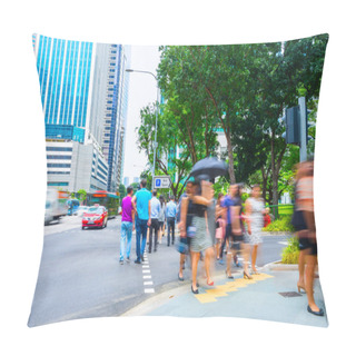 Personality  Singapore Metropolis Downtown Crowded Street Pillow Covers