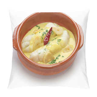 Personality  Bacalao Al Pil Pil, Spanish Cuisine, Basque Country Pillow Covers