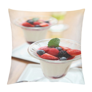 Personality  Panna Cotta  Close Up Pillow Covers