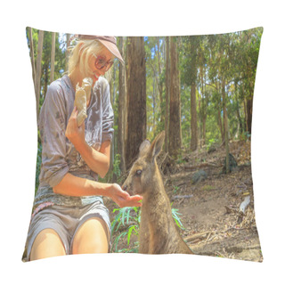 Personality  Woman With Kangaroo Pillow Covers
