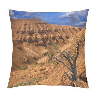 Personality  Beautiful Scenery Slopes Of The Mountains Pillow Covers