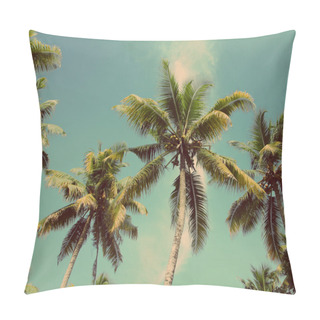 Personality  Palms Under Blue Sky - Vintage Retro Style Pillow Covers