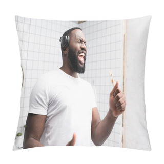 Personality  Afro-american Man With Headphones Singing In Toothbrush Pillow Covers