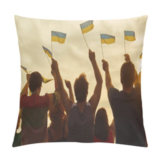 Personality  Ukrainian Patriots With Small Flags. Pillow Covers