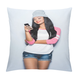 Personality  African Woman Typing Message Pillow Covers