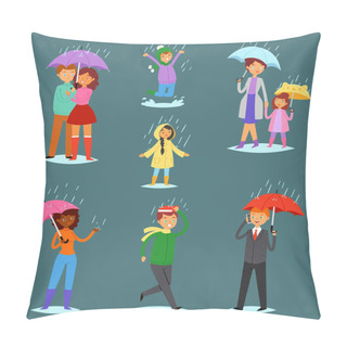 Personality  People In Rain Vector Man Woman Characters In Raincoat Holding Umbrella Walking With Kids In Rainy Autumn Illustration Set Of Lovely Couple Outdoor In The Fall Isolated On Rainwater Background Pillow Covers