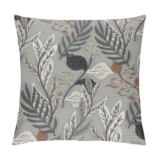 Personality  Neutral Faded Tropical Leaf Fern Seamless Pattern Pillow Covers