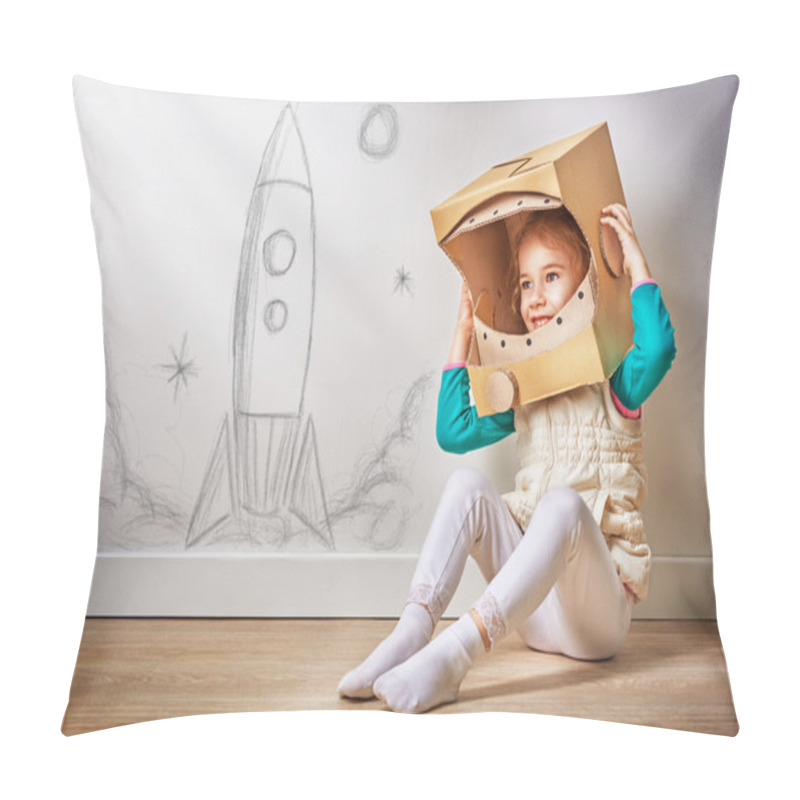 Personality  astronaut pillow covers