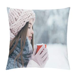 Personality  Winter Woman Pillow Covers