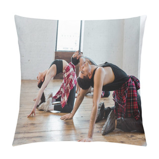 Personality  Young Woman And Multicultural Men Doing Wheel Pose While Dancing Hip-hop  Pillow Covers