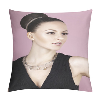 Personality  Portrait Of Young Beautiful Fresh Slim Girl With Clean Make-up And Hair Bun Pillow Covers