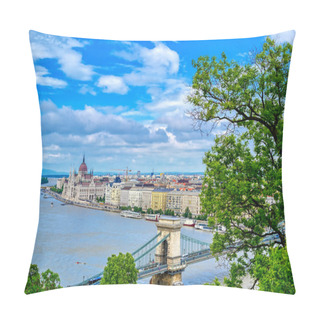 Personality  A View Of Budapest, Hungary Along The Danube River From Fisherman's Bastion. Pillow Covers