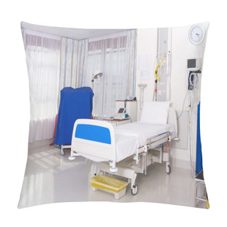 Personality  Modern Hospital Ward Pillow Covers