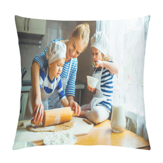 Personality  Happy Family In Kitchen. Mother And Children Preparing Dough, Ba Pillow Covers