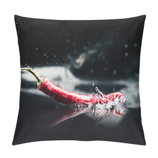 Personality  Chili Pepper Falling In Water Pillow Covers