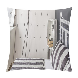 Personality  Black And White Wallpaper Pillow Covers