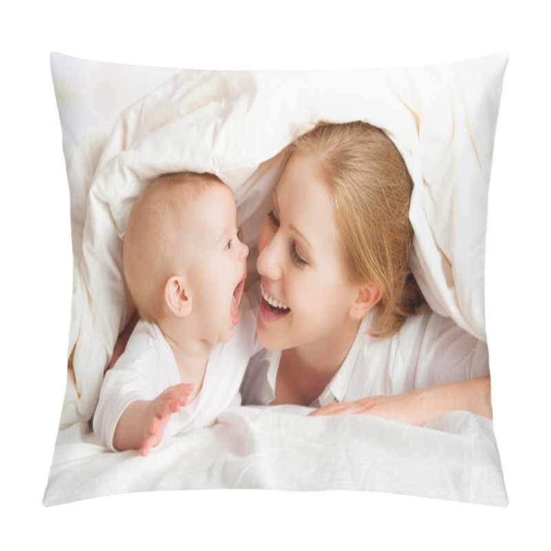 Personality  Happy Family. Mother And Baby Playing Under Blanket Pillow Covers