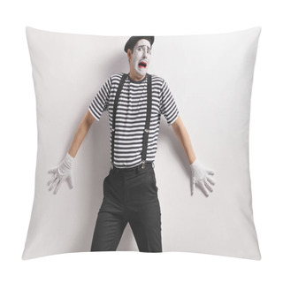 Personality  Terrified Mime Against A Wall Pillow Covers