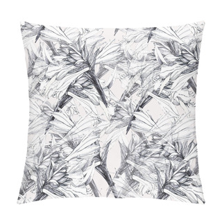 Personality  Graphic White Flower Lily With Shade. Seamless Pattern On A Pink Background. Pillow Covers