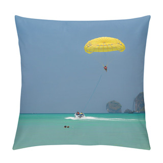 Personality  Parachute Surfer Being Hauled By A Motorboat In Thailand Pillow Covers