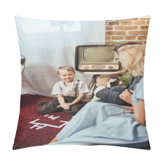Personality  Selective Focus Of Parents Looking At Adorable Children Playing At Home, 50s Style  Pillow Covers
