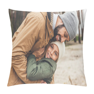Personality  Father Embracing With Daughter Pillow Covers