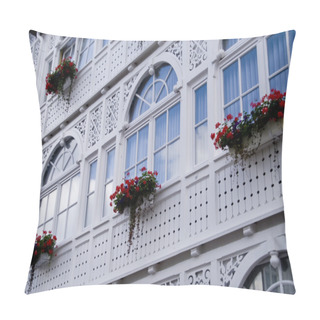 Personality  Baths Architecture Pillow Covers