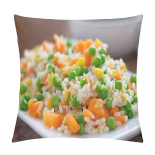 Personality  Cantonese Rice On Plate Pillow Covers