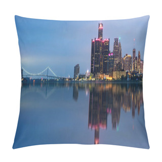 Personality  Detroit, Michigan Skyline At Night Shot From Windsor, Ontario, USA Pillow Covers