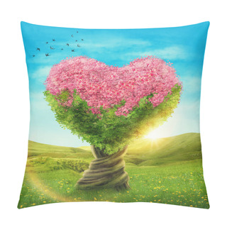Personality  Heart Shaped Tree Pillow Covers