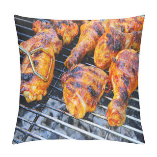 Personality  Grillen Hehnchen - Grilling Chicken 34 Pillow Covers