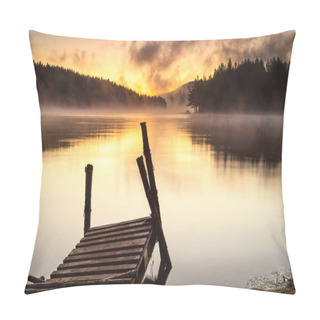 Personality  Wooden Pier In A Calm Lake Pillow Covers