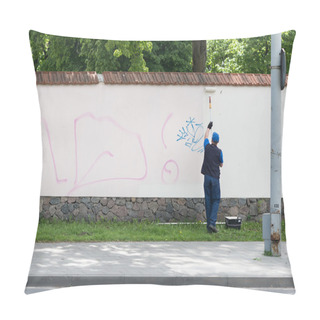 Personality  Graffiti Wall Overcoating Pillow Covers