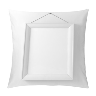 Personality  Blank Frame On White Wall Pillow Covers