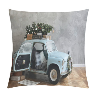 Personality  Christmas Decorated Classic Car. A Vintage Car Decorated For New Year Holidays Loaded With Festive Gifts. Christmas Retro Car Decorated Loaded With Christmas Tree And Presents Pillow Covers