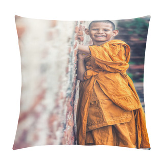 Personality  Young Novice Pillow Covers