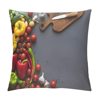 Personality  Fresh Vegetables And Cutting Board Pillow Covers