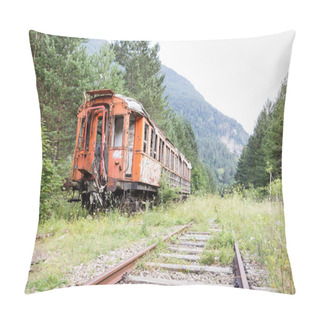Personality  Old Train Car Pillow Covers