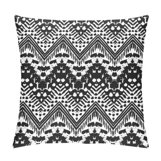 Personality  Hand Drawn Painted Seamless Pattern. Vector Illustration Pillow Covers