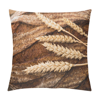 Personality  Close Up View Of Fresh Baked Bread With Spikelets Pillow Covers