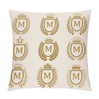 Personality  Golden Shields With Laurel Wreath Pillow Covers