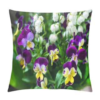 Personality  Fresh Spring Bouquet Pillow Covers