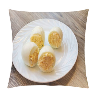 Personality  Fill Eggs Tightly And Place On A Plate. Pillow Covers