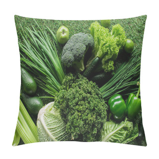 Personality  Top View Of Uncooked Tasty Green Vegetables On Grass, Healthy Eating Concept Pillow Covers