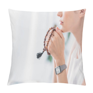 Personality  Cropped View Of Woman Praying With Wooden Rosary Beads Pillow Covers