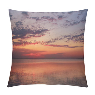 Personality  Dreamy And Dramatic Colorful Sunset Sky Over Calm Water Surface With Cloud Reflections Pillow Covers