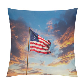 Personality  American Flag On Old Flagpole At Sunset Pillow Covers